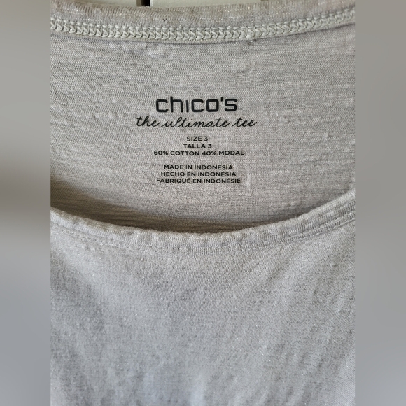 CHICO'S The Ultimate Tee Size XL Gray T-shirt With Silver Shimmer - Picture 6 of 7